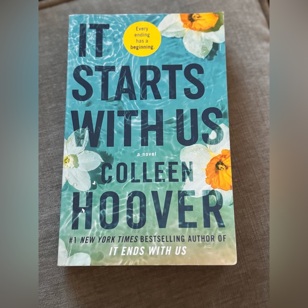 It Starts With Us by Colleen Hoover